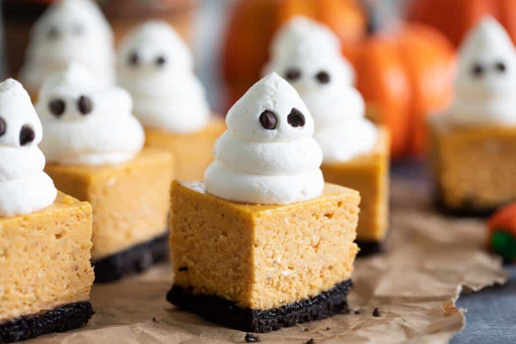Ghoulish pumpkin cheesecake squares 