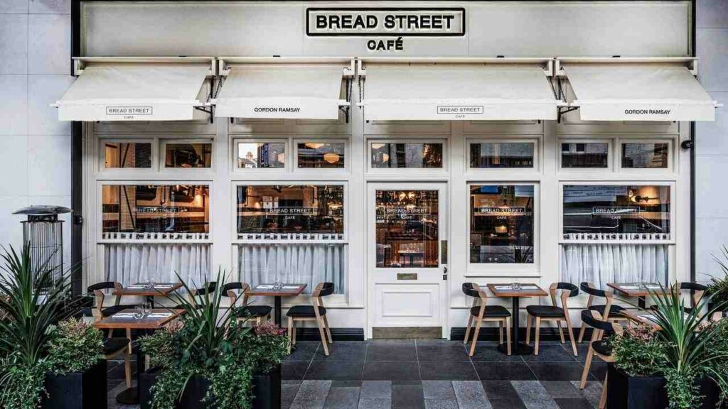 Bread street café: