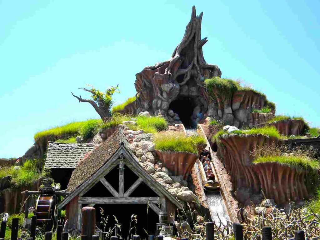  Splash Mountain