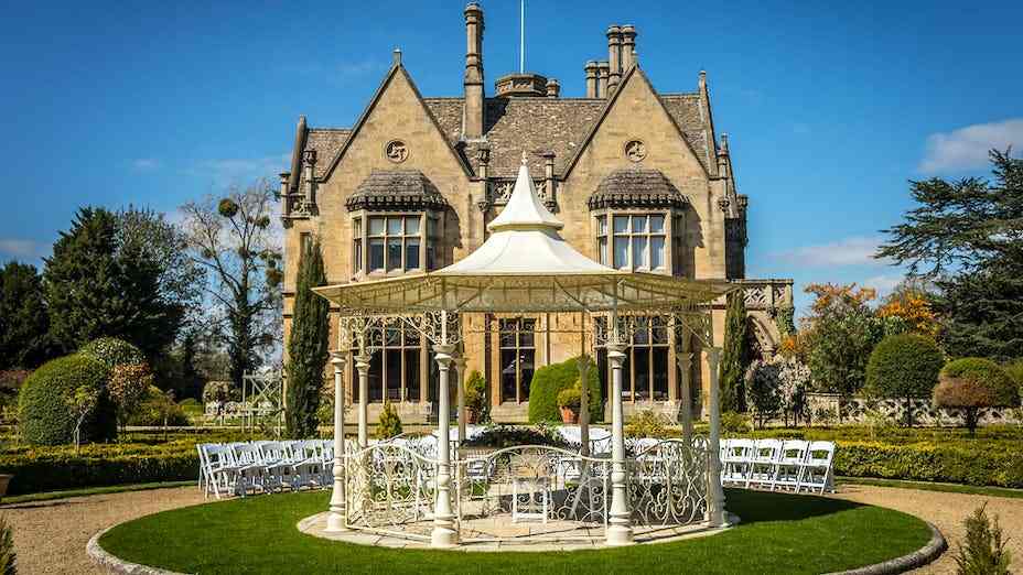 Manor By The Lake Wedding Venue