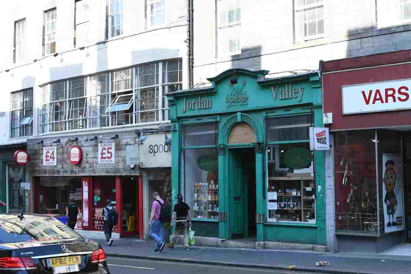 Masalas to Mangos Top 10 Indian Supermarkets Near Edinburgh